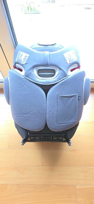 Cadeiras de criança IsoFix Cybex Q3 e Chico Grupo 2/3 (15 a 36 kg)