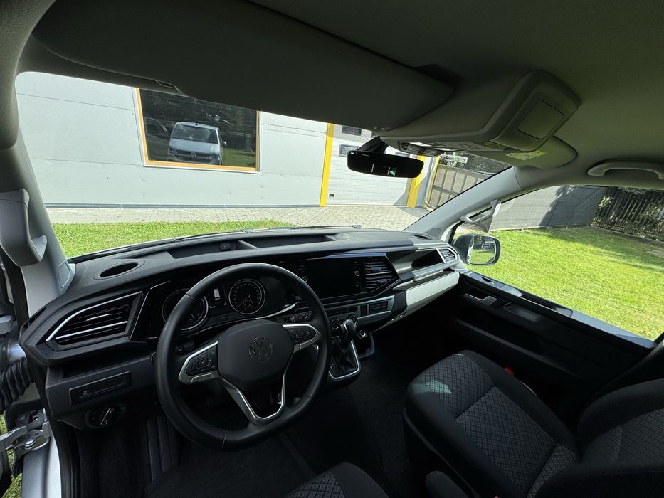 VolksWagen Multivan napęd 4Motion 7- osobowy 2022 r.