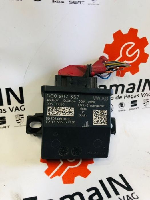 Módulo Eletrónico Luzes SEAT LEON 5F (2012