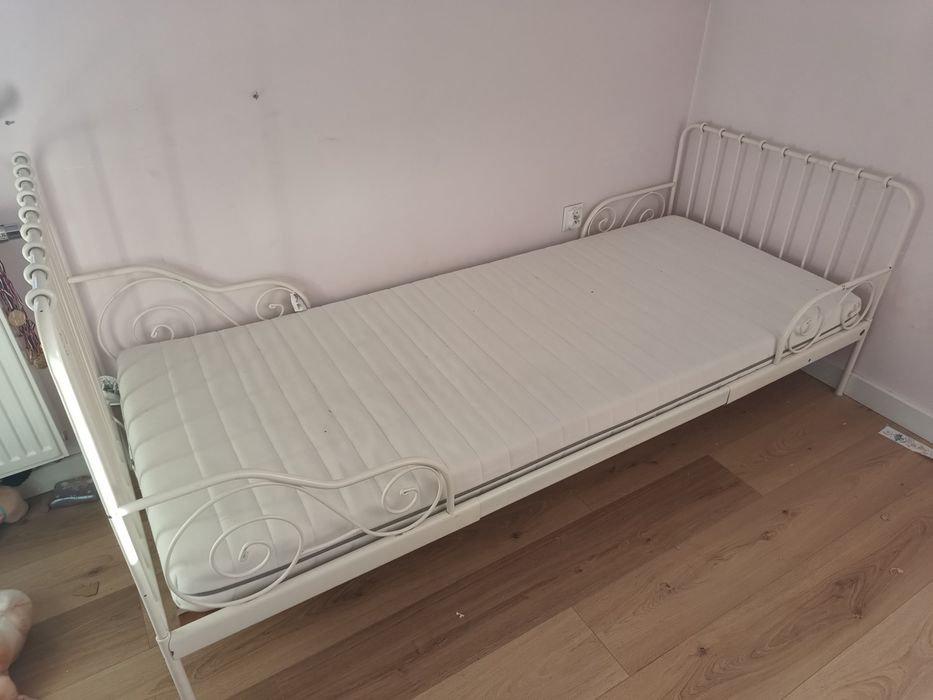 Ikea minnen łóżko