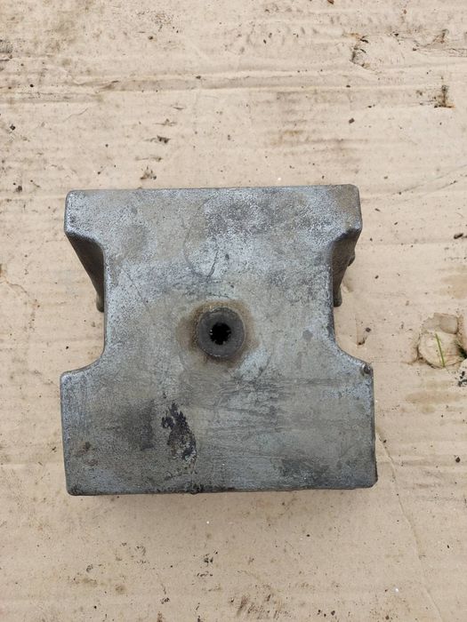 Кришка клапанів КАМАЗ старого зразку.