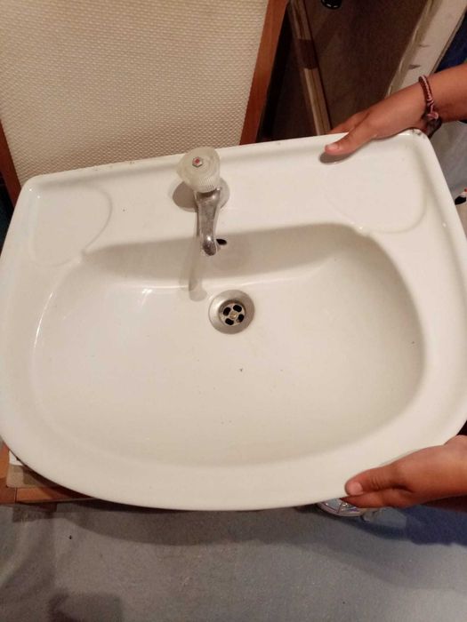 Lavatório e/ou bidé (junto ou separado)