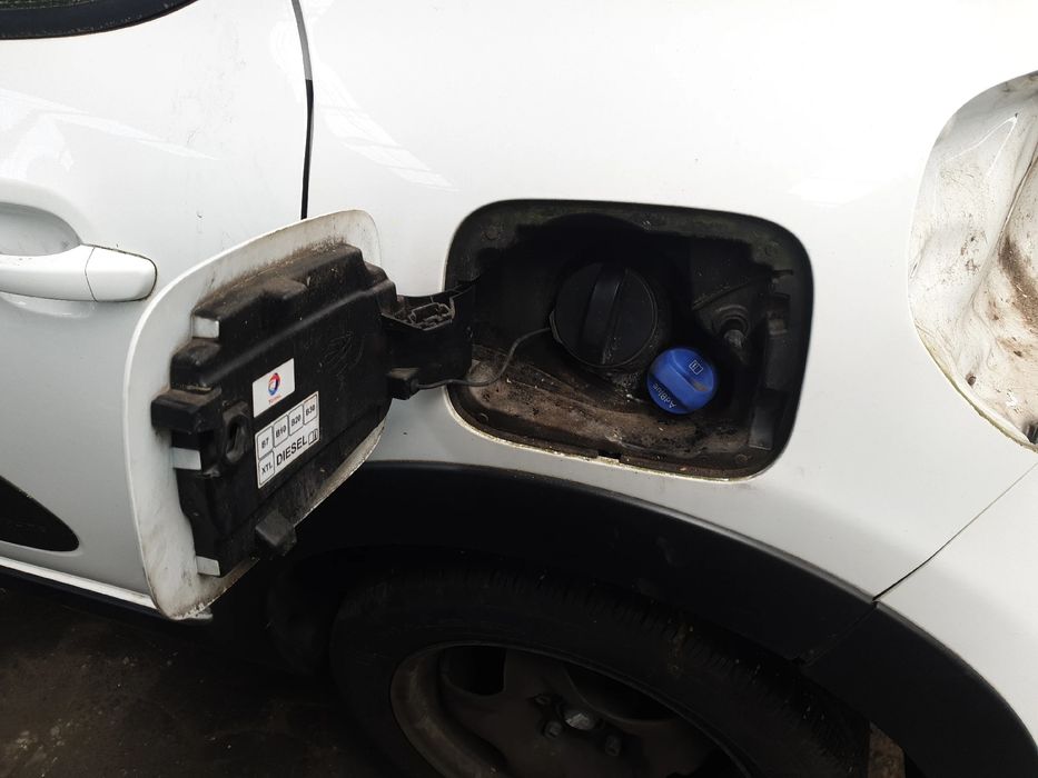 Tampa depósito combustível CITROËN C3 III (SX)