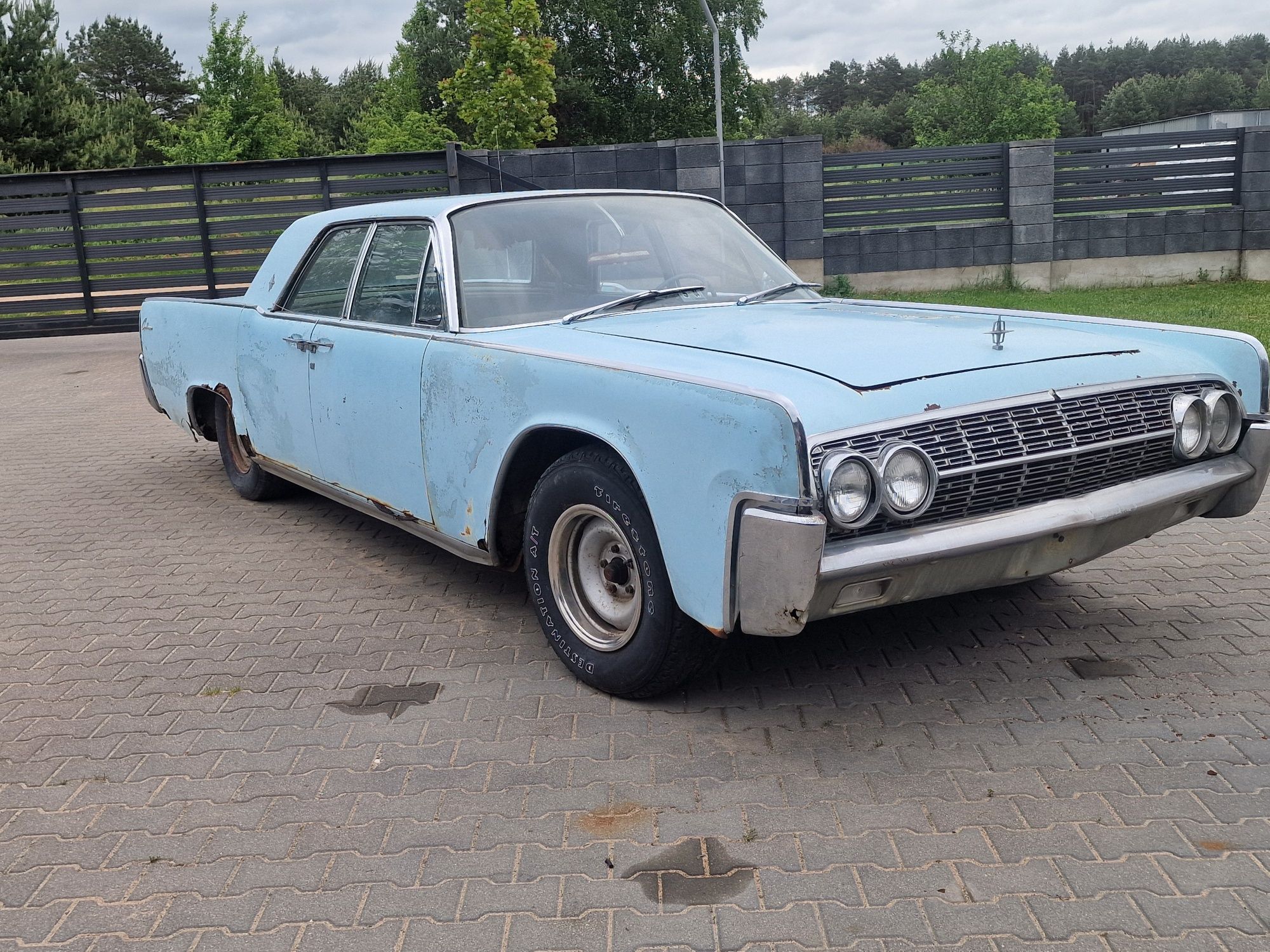 1961 lincolna continental
