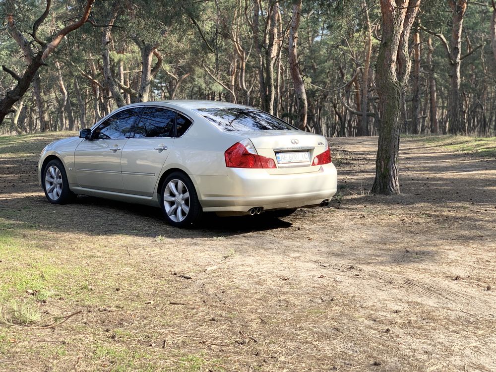 Infiniti m35x 2008