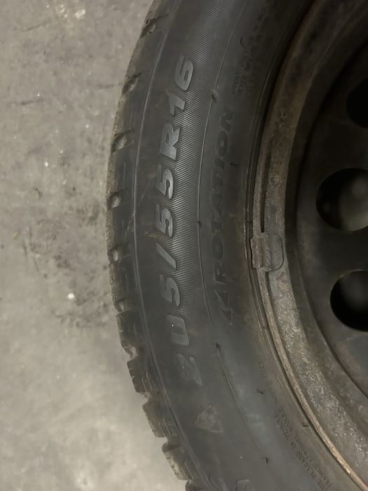 Opony zimowe 205/55r 16