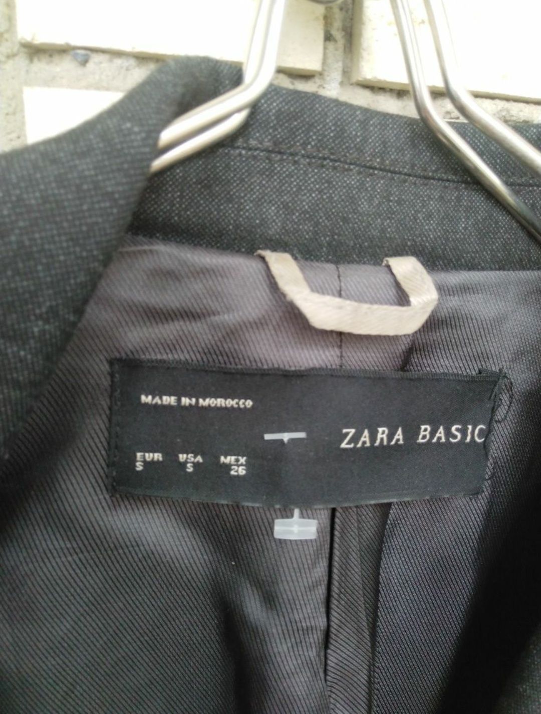 Сірий піджак Zara