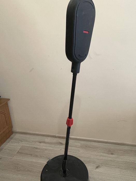 Тренажер для боксу