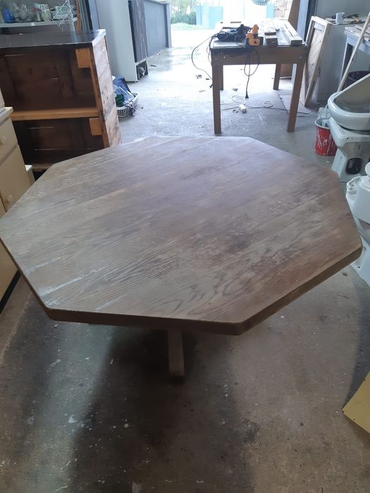 Mesa rustica em madeira