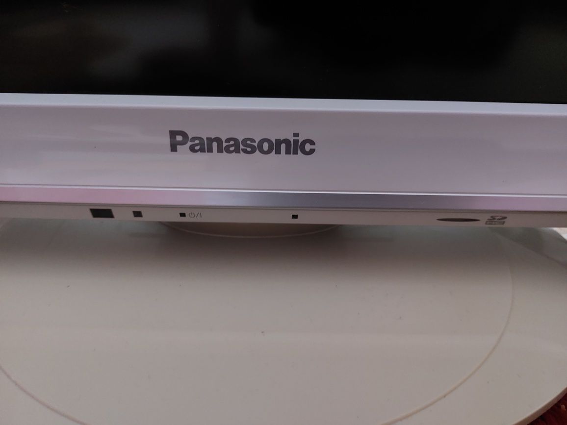Продам  37 дюймовий телевізор Panasonic lCD TV можливий торг