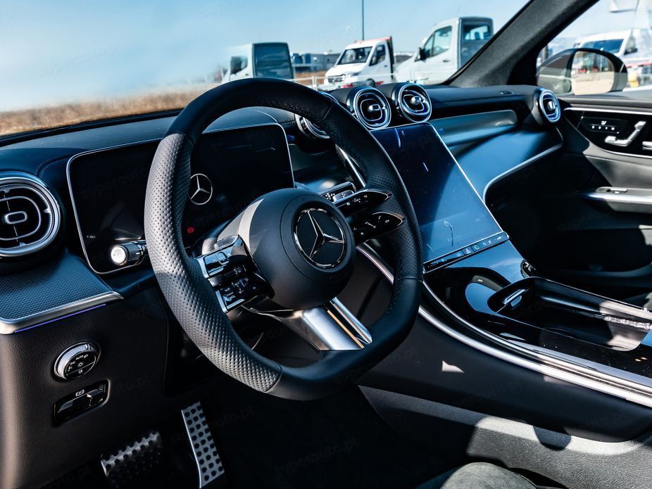 Mercedes-Benz GLC Pakiet AMG Advanced Plus + Digital Light + Hak z ESP + Tirefit