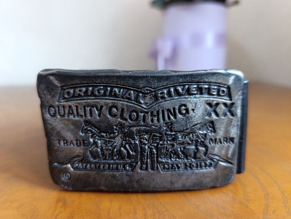 LEVIS металева пряжка ОРИГІНАЛ