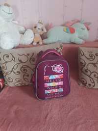 Шкільний дівчачий рюкзак