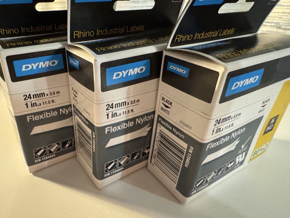 Taśma DYMO Rhino nylonowa elastyczna 24 mm × 3,5 m