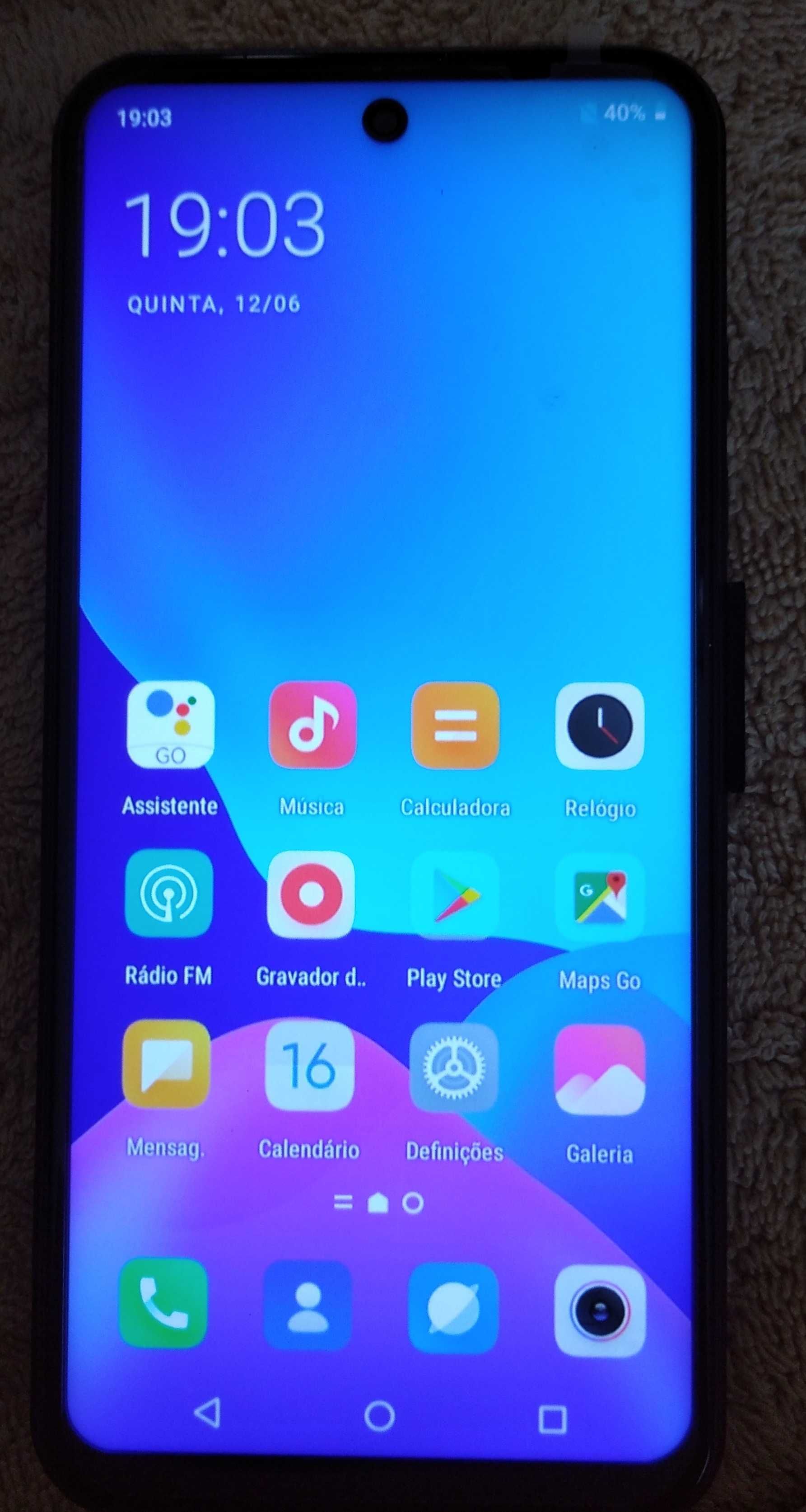 Telemóvel android 14 rigorosamente novo