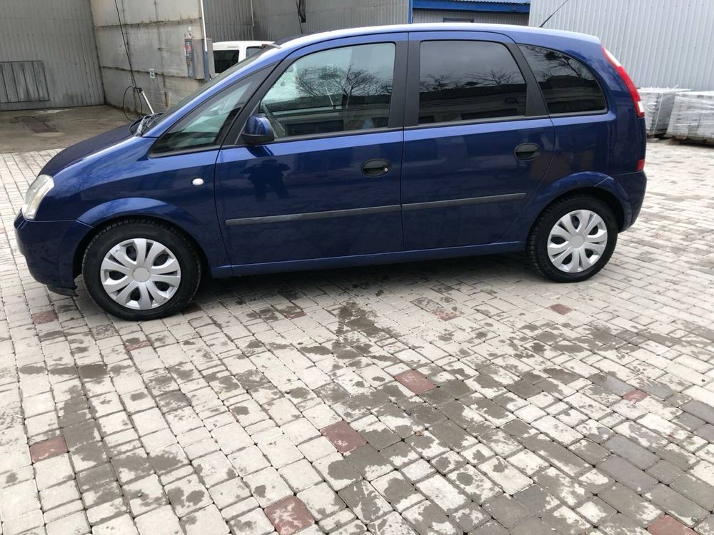 Продам автомобіль Opel Meriva 2004 р.