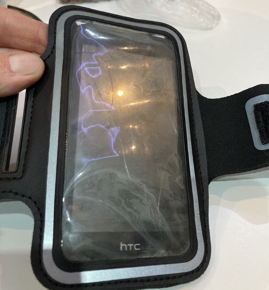 Etui naramienne na smartphona 4,7 cala