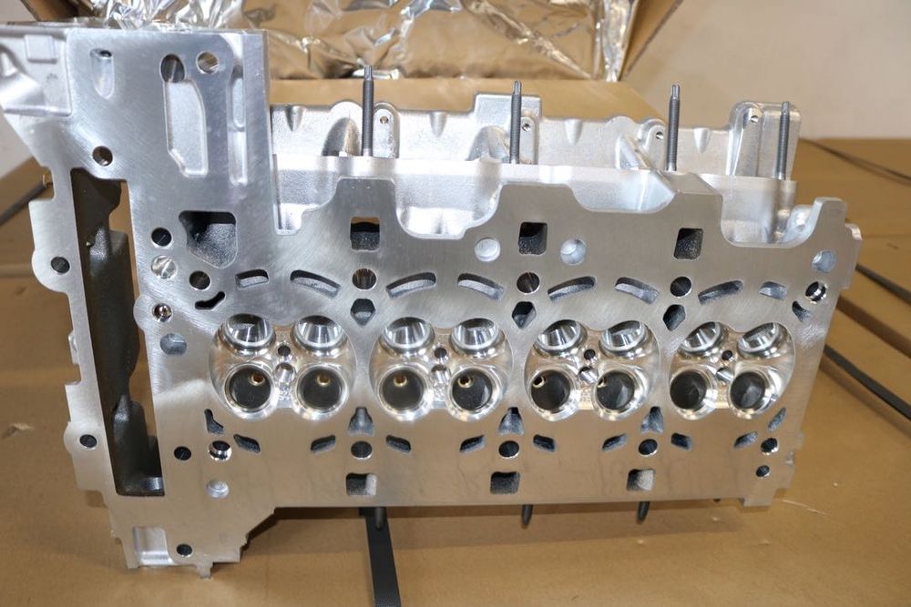 Нова головка ГБЦ BMW N20 N26 N20B20A N20B20B Оригінал