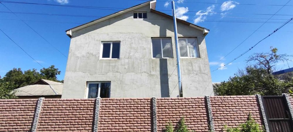 Продаж будинку м.Володарка