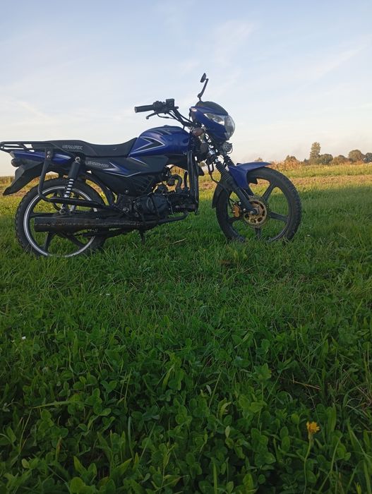 Продам Spark Sp125-2CD в хорошому стані