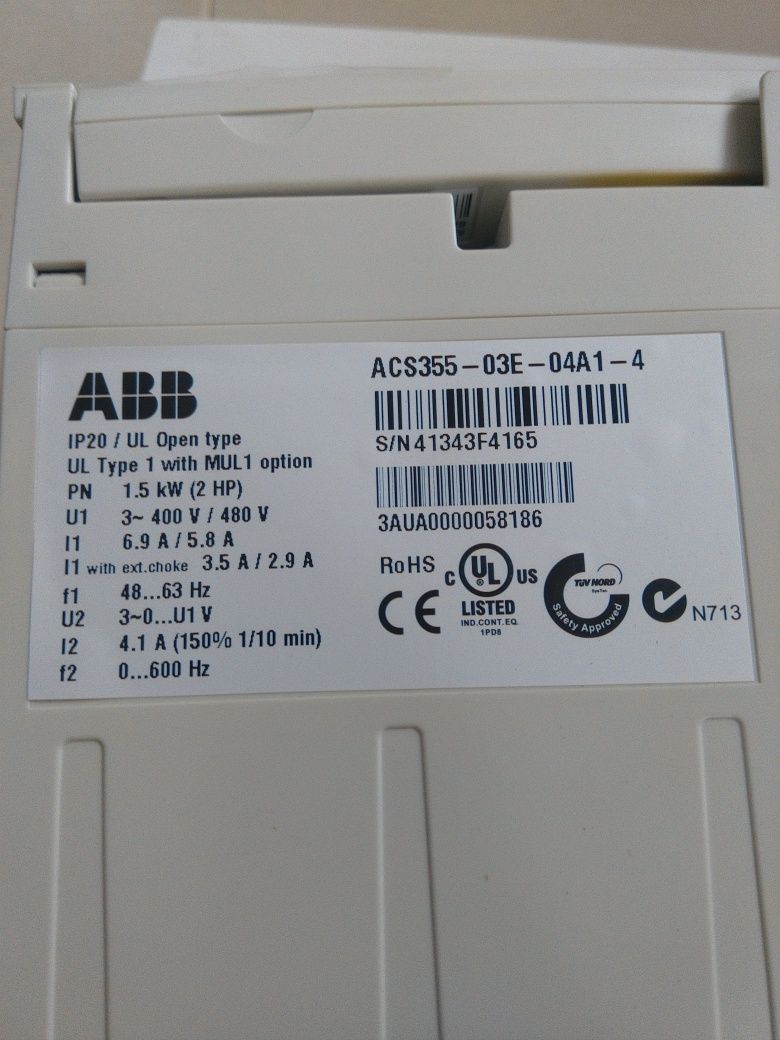 Falownik ACS355-03E-04A1-4