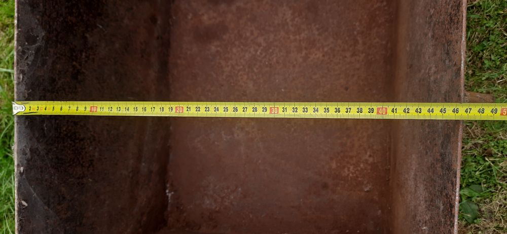 Металевий ящик для інструментів