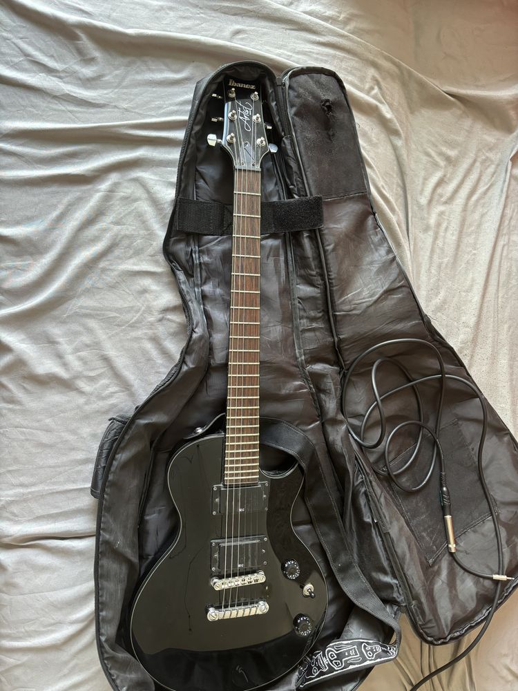 Ibanez ARZ 700 BK