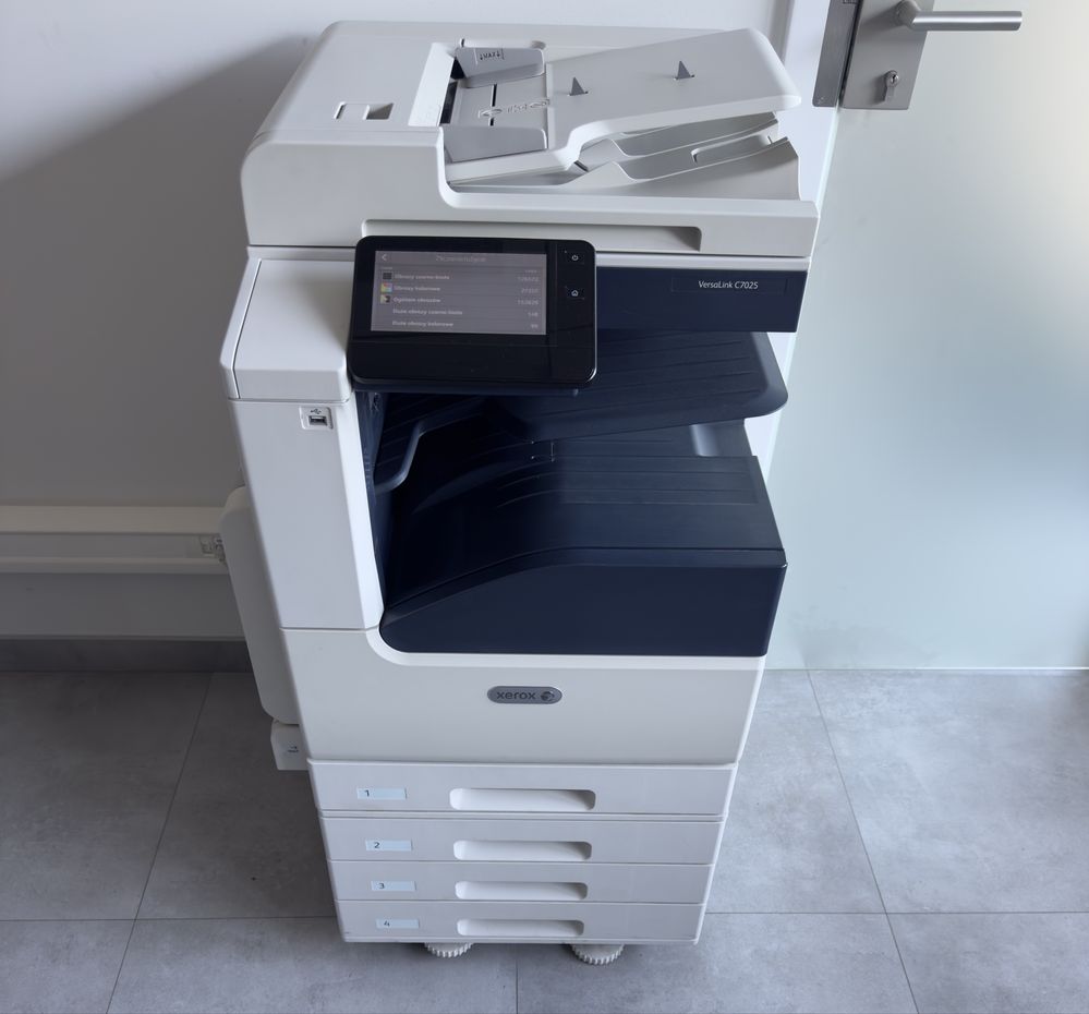 XEROX VersaLink C7025