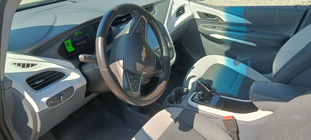 Довгострокова оренда  електромобіля Chevrolet Bolt