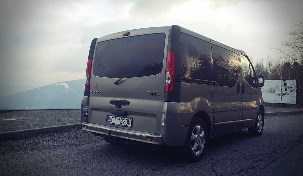 Wynajem Busa 8 Osobowego Na Wakacje|Winiety+Boks GRATIS!Android Auto!