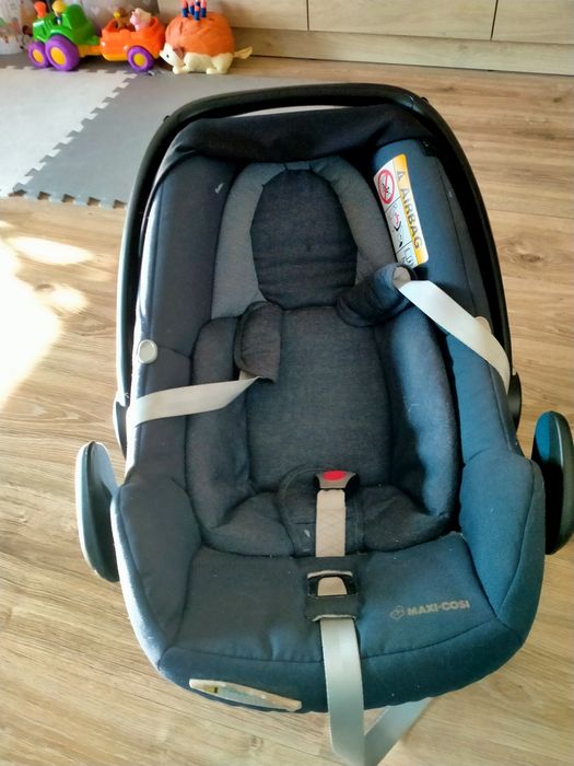 Fotelik maxi Cosi plus baza ISOFIX