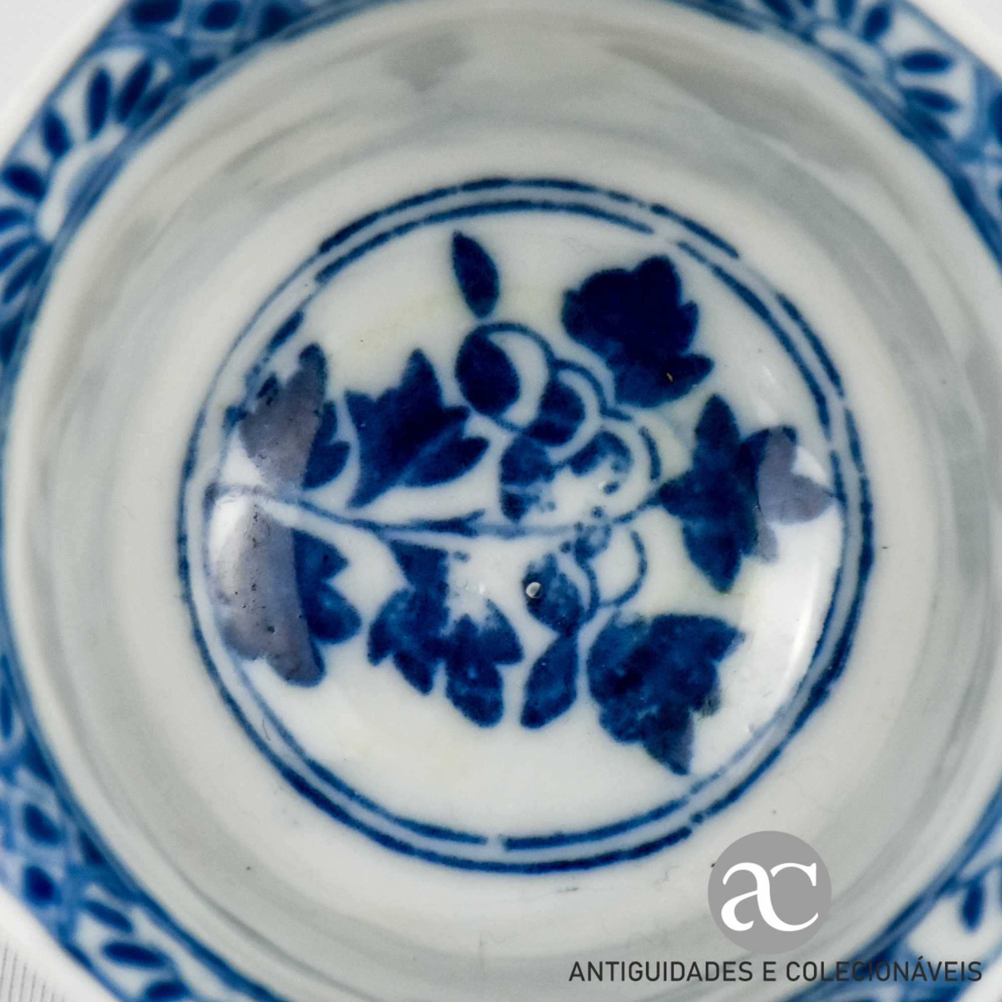 Taça porcelana da China, decoração Azul e Branca, séc. XIX