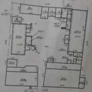 Продам3 ком. квартиру в центре города + гараж