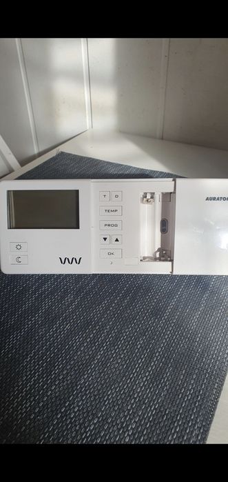 Regulator temperatury Auraton 2025 RTH