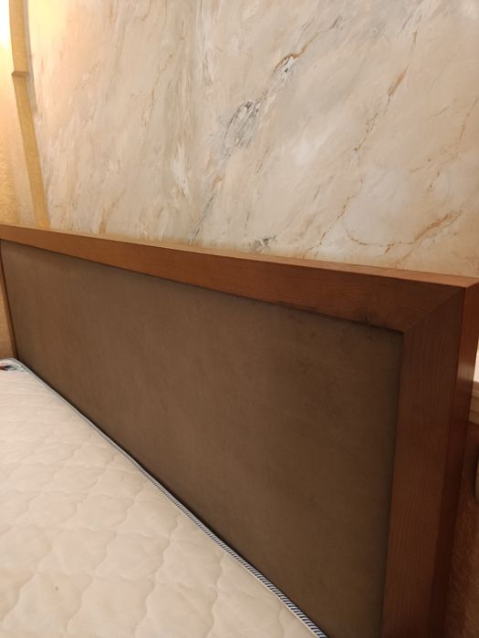 Ліжко з матрасом 180*200