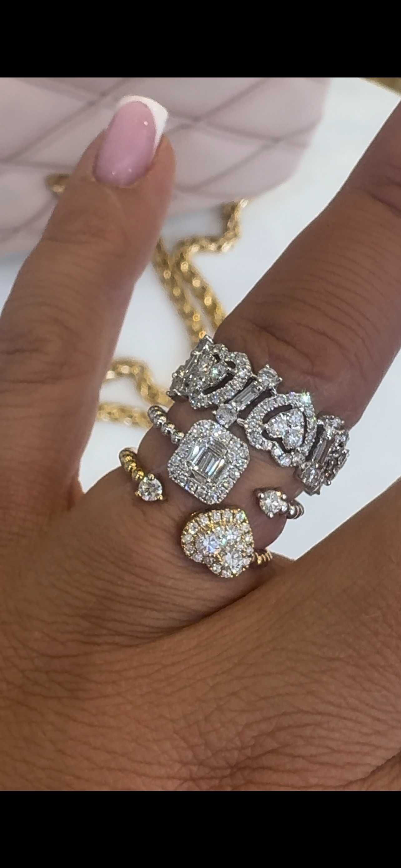 Obrączka z diamentami naturalnymi 2.06 CT Infinity Heart HRD