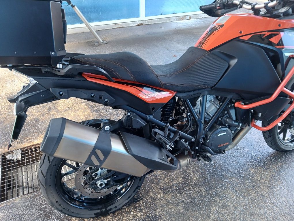 KTM 1050 malas laterais e top case