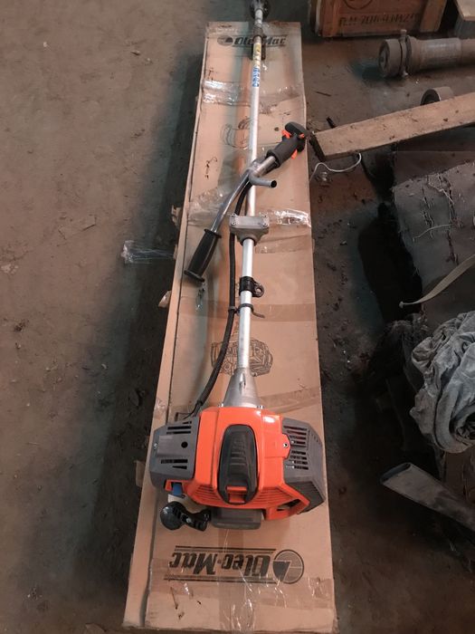 Мотокоса Oleo-Mac BCH 40