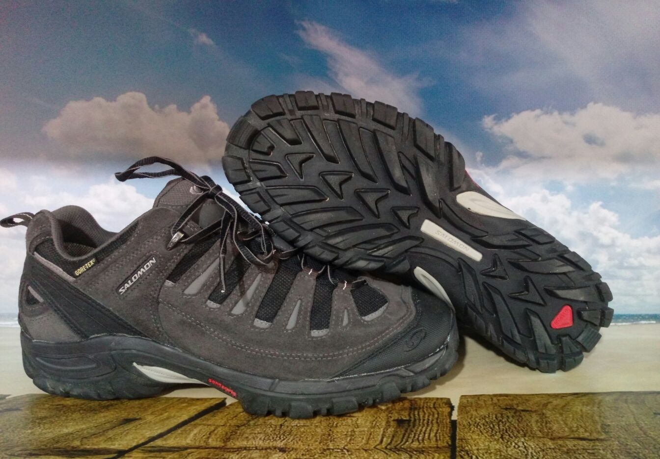 Оригінал Salomon Gore-Tex р.46 трекінгові замшеві кросівки черевики