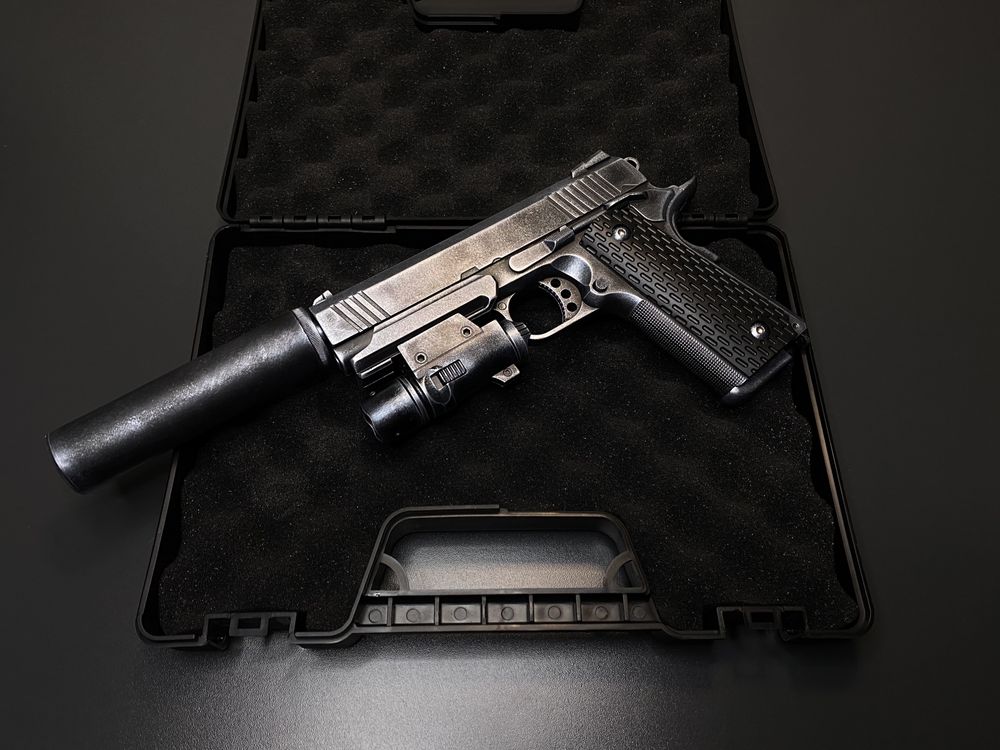 Colt Force Rail PLATINUM PRO Galaxy - Металевий іграшковий пістолет