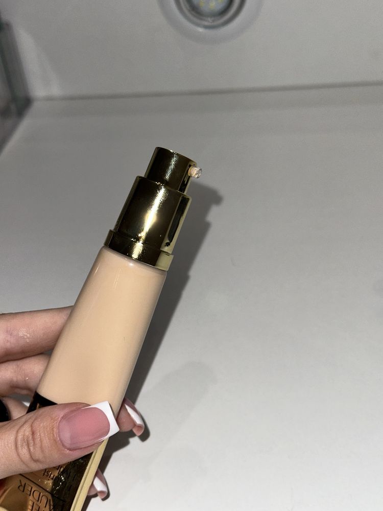 Futurist estee lauder