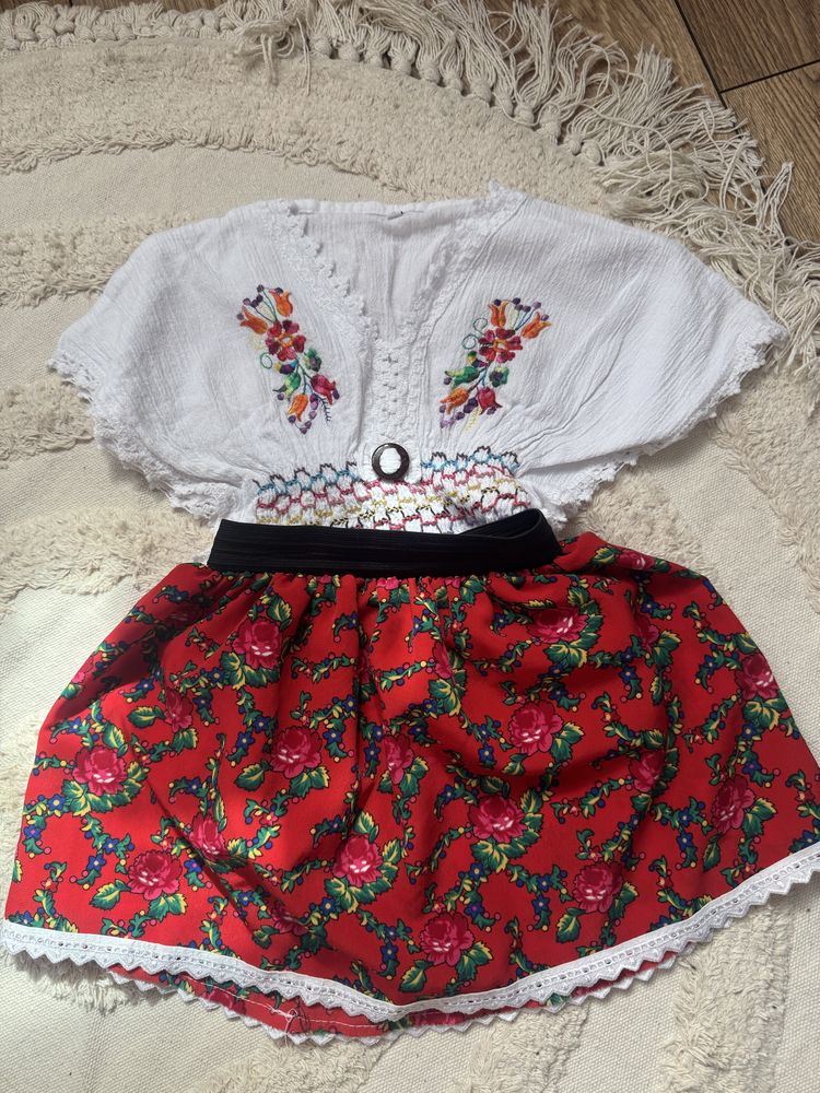 Letni zestaw ciuszkow r 98/104