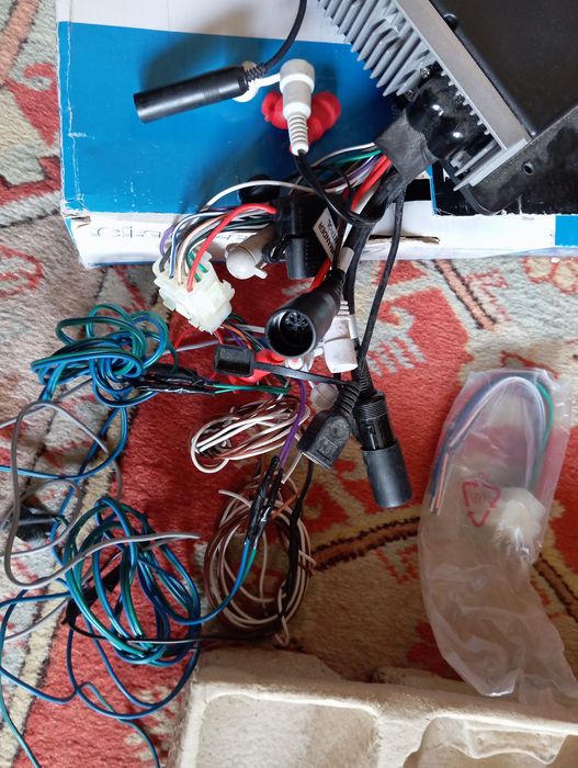 Rádio / Car Audio Marítimo Clarion CMS-1