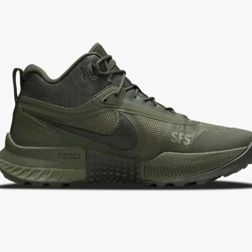 Тактичні Кросівки Nike React SFB Carbon Tactical Sequoia.47 розмір.