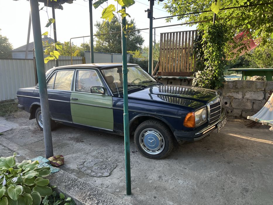 Мерседес w123 2л