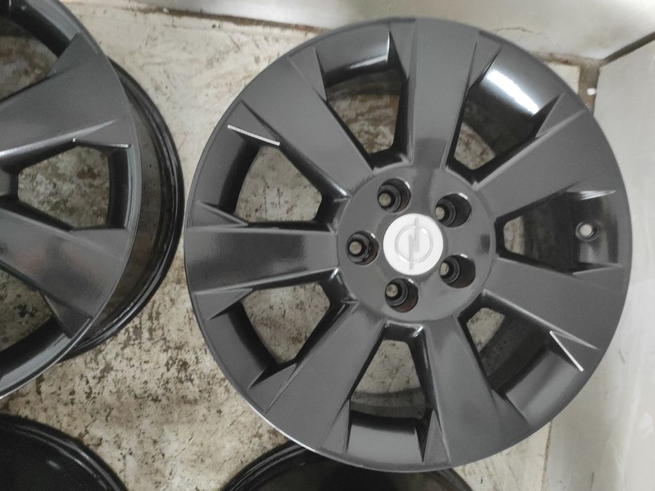 138 Felgi aluminiowe ORYGINAŁ OPEL R 17 5x110 Bardzo Ładne Czarne