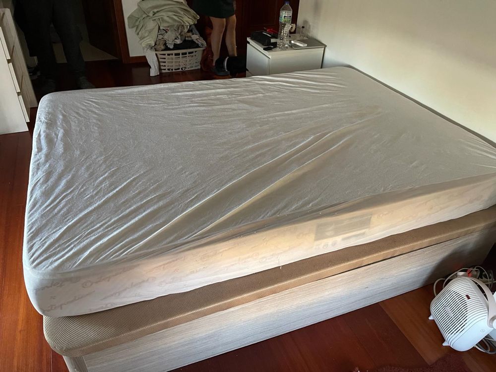 Cama de Casal Sommier