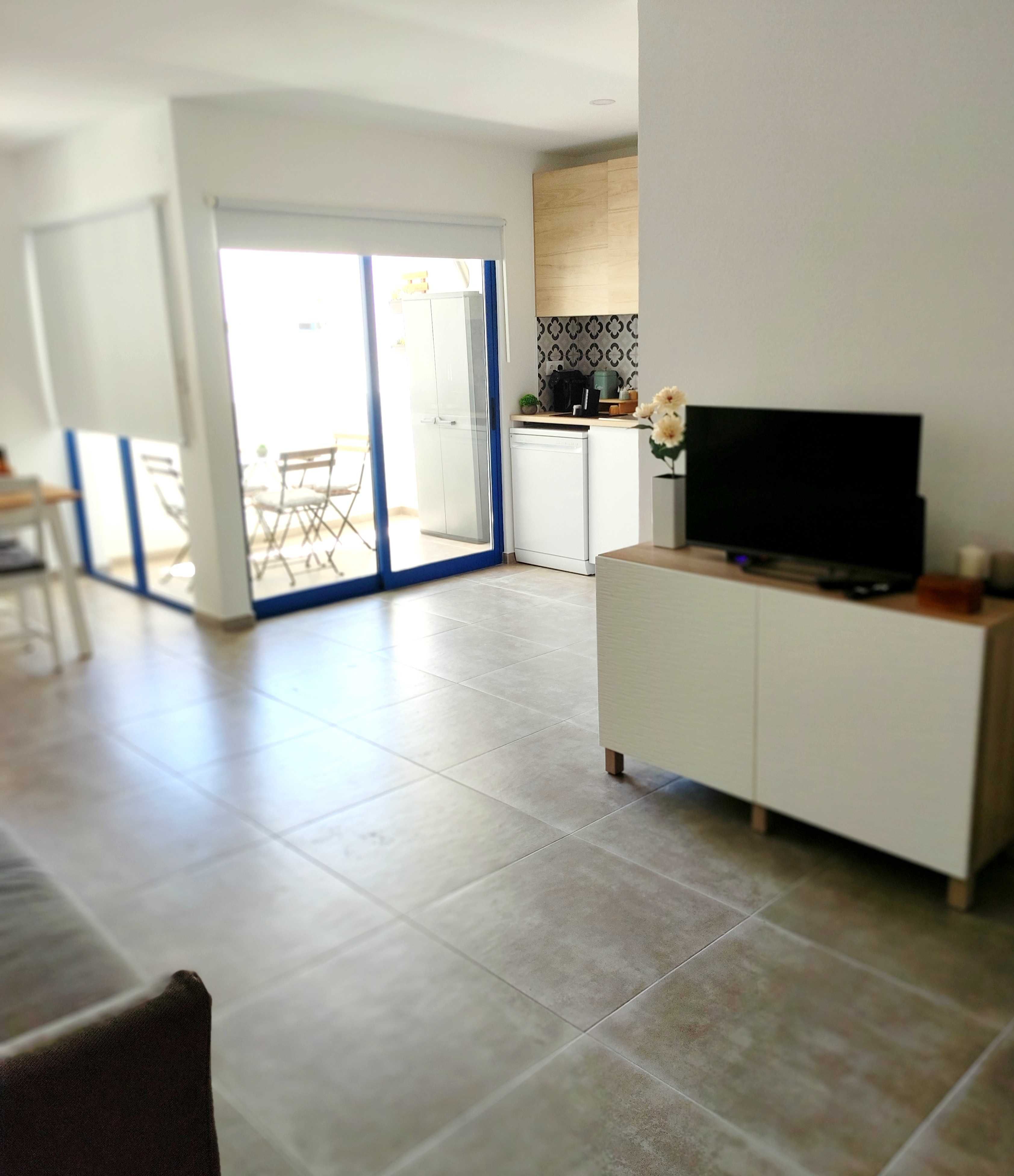 T2 renovado para férias, Praia da Rocha, Portimão
