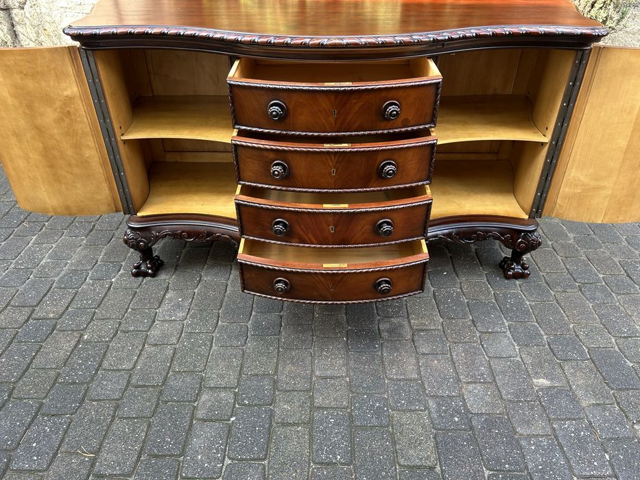 Antyczna Komoda Lwie Łapy Kredens Bufet Uniakt Antyk Po Renowacji