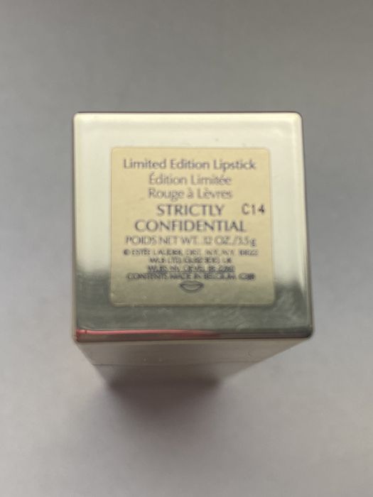 Помада Estee Lauder